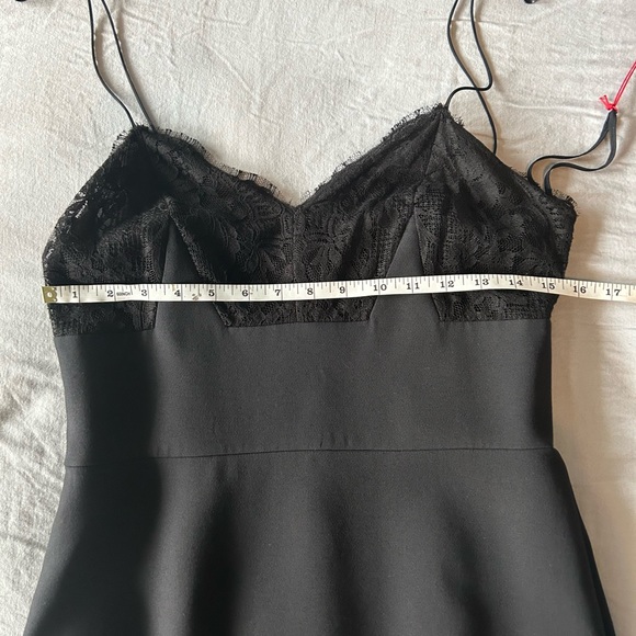 Alexander McQueen little black dress - Picture 14 of 16